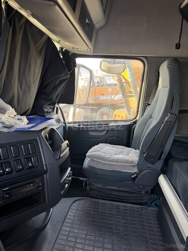 Volvo FH 460 2011, 1,696,667 km - 12.0 l - Bakı