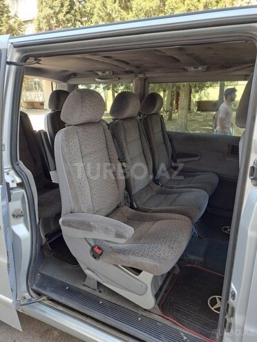 Mercedes Vito-5