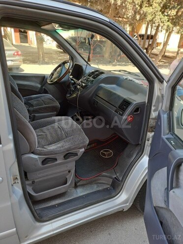 Mercedes Vito-8