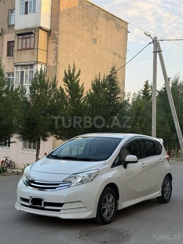 Nissan Note-6