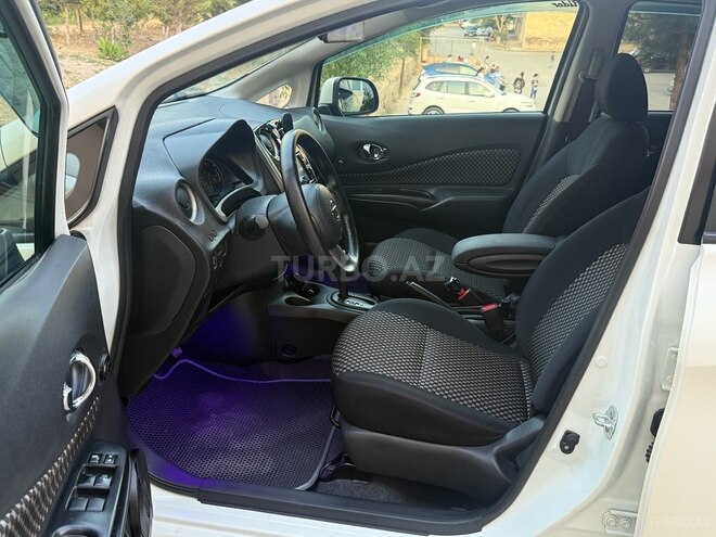 Nissan Note-17