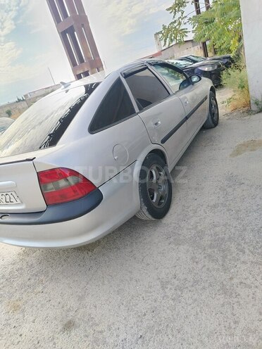 Opel Vectra 1998, 540,000 km - 1.8 l - Sumqayıt