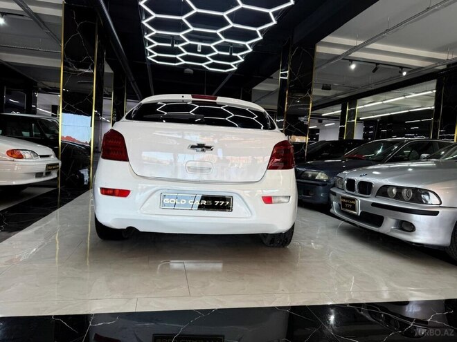 Chevrolet Cruze-3