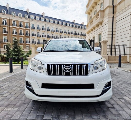 Toyota Land Cruiser Prado 2010, 197,000 km - 2.7 л - Bakı