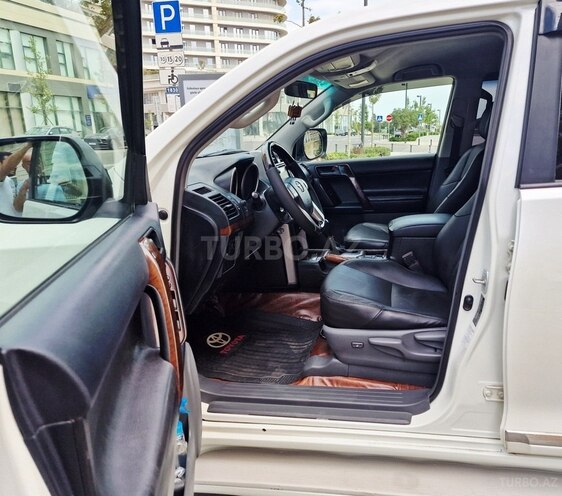 Toyota Land Cruiser Prado 2010, 197,000 km - 2.7 л - Bakı
