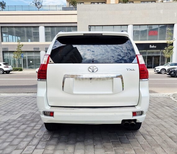 Toyota Land Cruiser Prado 2010, 197,000 km - 2.7 л - Bakı
