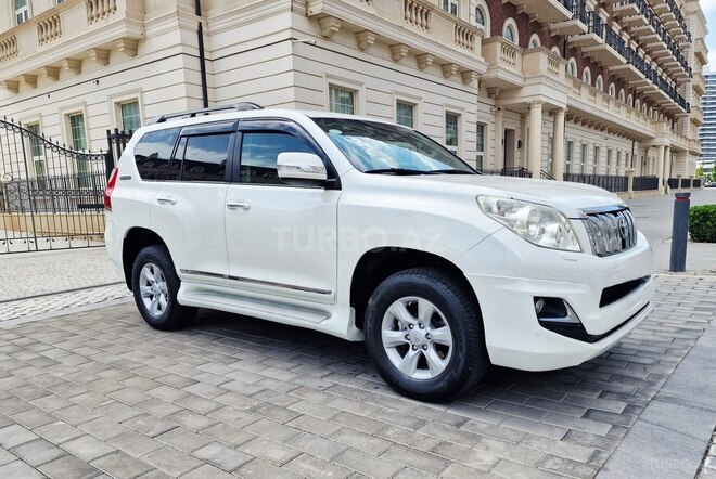 Toyota Land Cruiser Prado 2010, 197,000 km - 2.7 л - Bakı