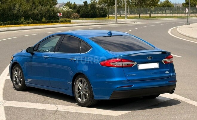 Ford Fusion (North America)-6