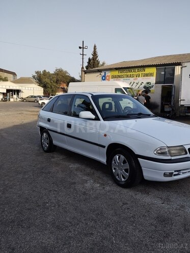 Opel Astra 1994, 360,000 km - 1.4 l - Xırdalan