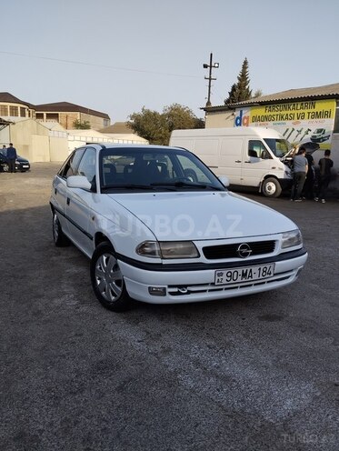 Opel Astra 1994, 360,000 km - 1.4 l - Xırdalan