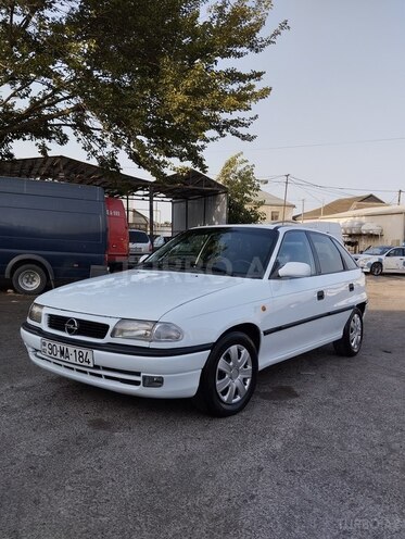 Opel Astra 1994, 360,000 km - 1.4 l - Xırdalan