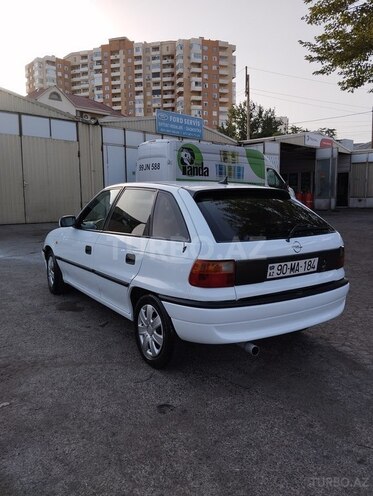 Opel Astra 1994, 360,000 km - 1.4 l - Xırdalan