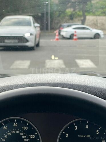 BMW 528 2015, 210,000 km - 2.0 l - Bakı