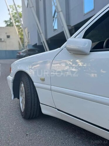 Mercedes C 200-15