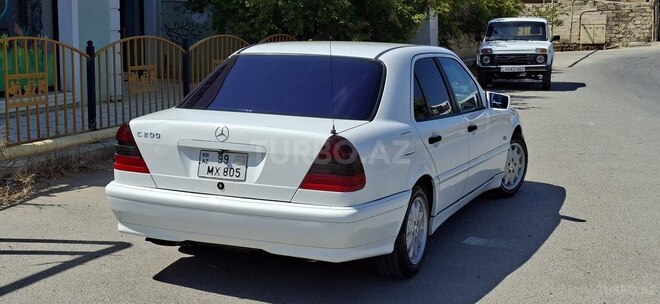 Mercedes C 200-6