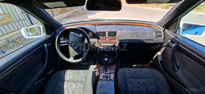 Mercedes C 200-10