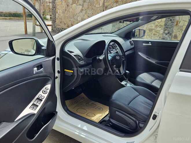 Hyundai Accent 2016, 210,501 km - 1.4 l - Bakı