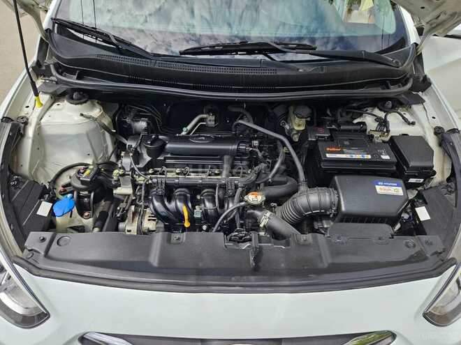 Hyundai Accent 2016, 210,501 km - 1.4 l - Bakı