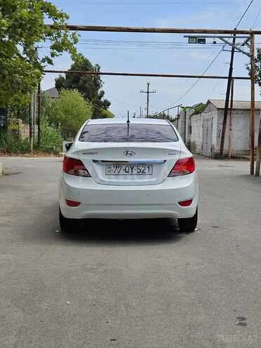 Hyundai Accent 2016, 210,501 km - 1.4 l - Bakı