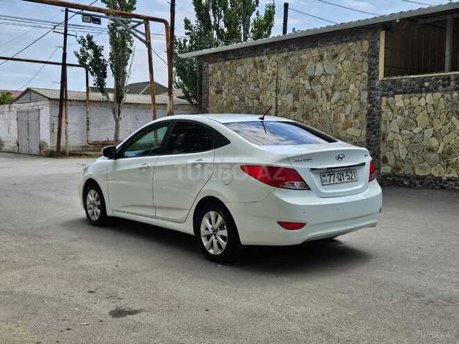 Hyundai Accent 2016, 210,501 km - 1.4 l - Bakı