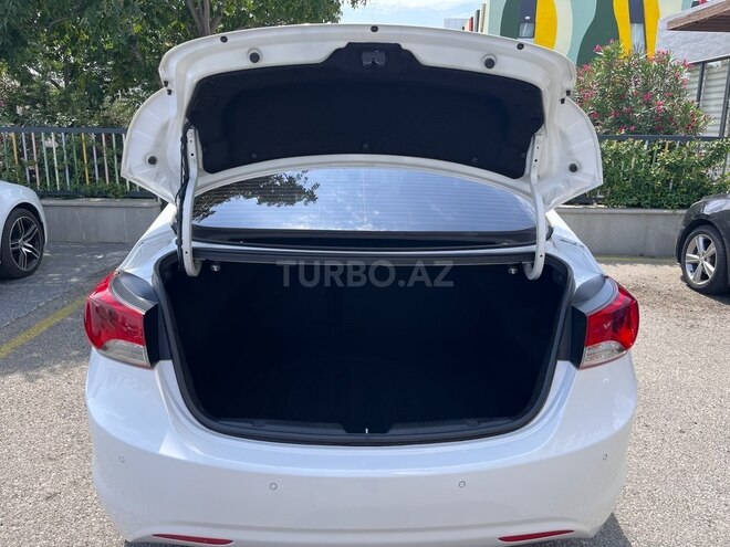 Hyundai Elantra 2013, 151,400 km - 1.8 l - Bakı