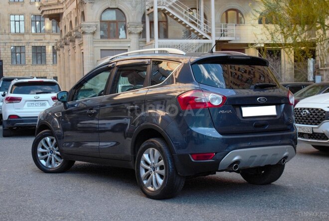 Ford Kuga 2012, 210,000 km - 2.5 l - Bakı