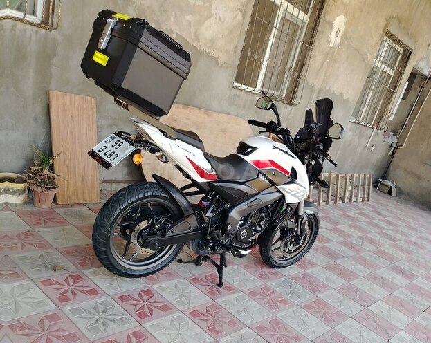 Bajaj Pulsar NS 200 2024, 12,000 km - 0.2 l - Bakı