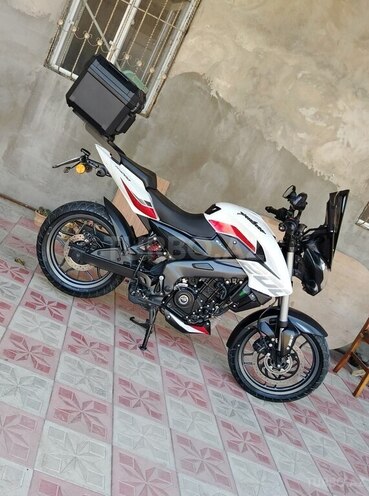 Bajaj Pulsar NS 200 2024, 12,000 km - 0.2 l - Bakı