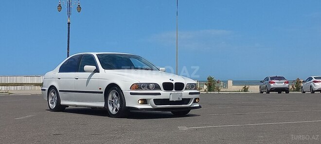 BMW 525-12