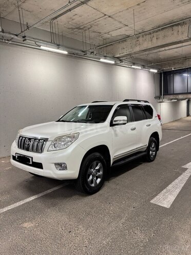 Toyota Land Cruiser Prado 2013, 135,000 km - 2.7 l - Bakı