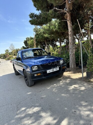 Mitsubishi L200 1996, 430,000 km - 2.5 l - Bakı