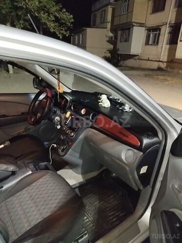 Mitsubishi Airtrek 2001, 250,000 km - 2.0 л - Gəncə