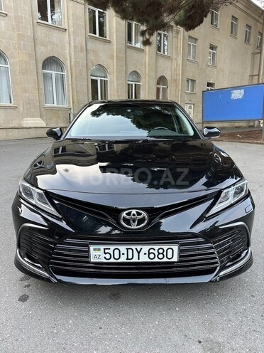 Toyota Camry-1