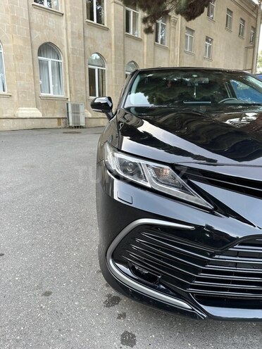 Toyota Camry-3