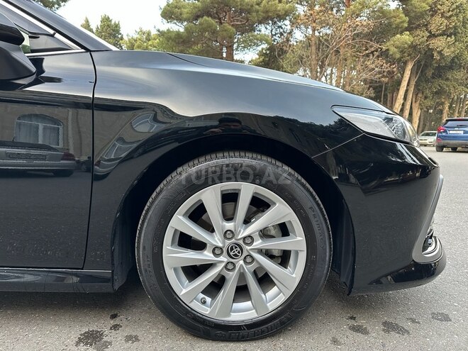 Toyota Camry-8