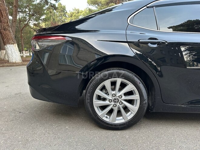 Toyota Camry-10