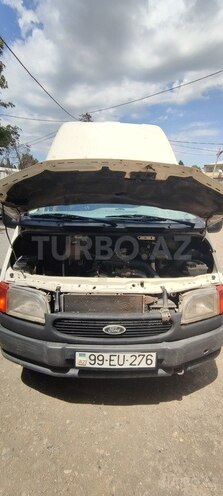Ford Transit-7