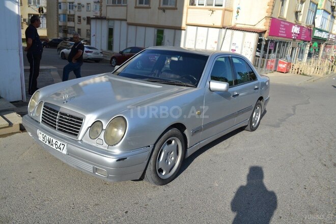 Mercedes E 220 d 1998, 620,000 km - 2.2 l - Bakı