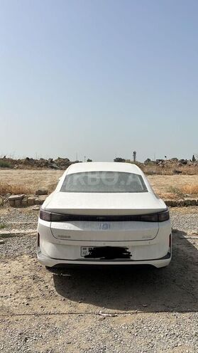 Changan Qiyuan A05 2025, 0 km - 1.5 l - Bakı