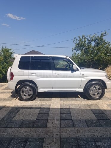 Mitsubishi Pajero io 2003, 237,377 km - 2.0 l - Bakı