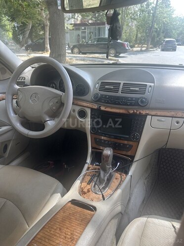 Mercedes E 350 2006, 395,250 km - 3.5 l - Bakı