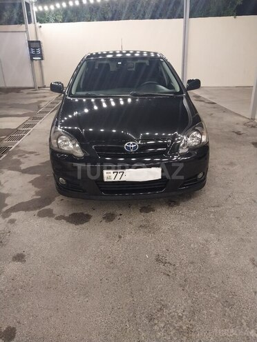 Toyota Corolla 2006, 292,000 km - 1.4 l - Bərdə