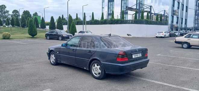 Mercedes C 200 1998, 333,000 km - 2.0 l - Ağcabədi
