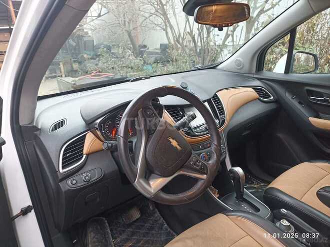 Chevrolet Trax-6