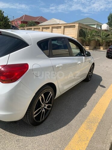 Opel Astra 2011, 240,000 km - 1.3 l - Bakı