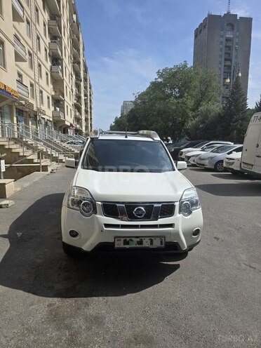 Nissan X-Trail-1