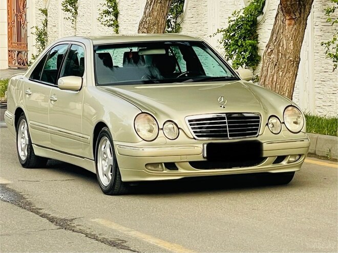 Mercedes E 240 2000, 249,248 km - 2.6 l - Bakı