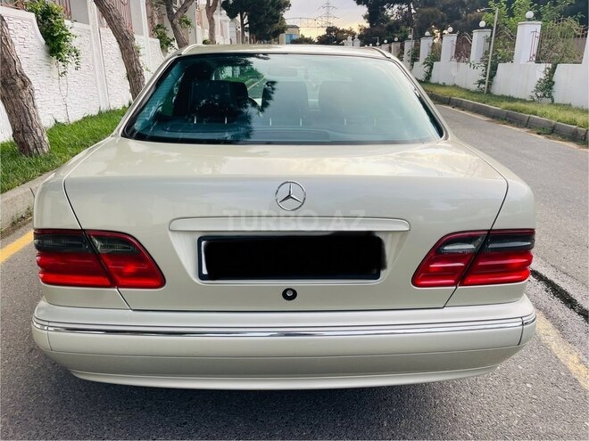 Mercedes E 240 2000, 249,248 km - 2.6 l - Bakı