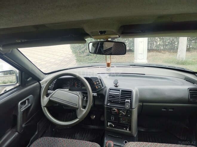 LADA (VAZ) 2110 2005, 298,000 km - 1.6 l - Yevlax