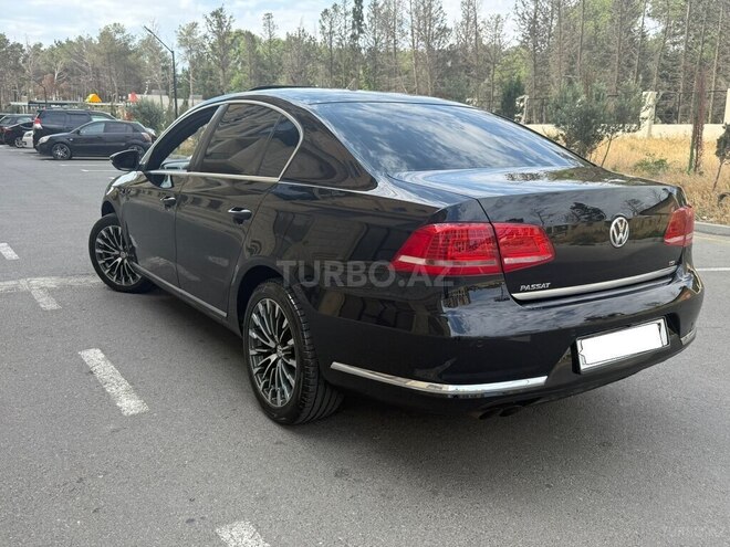 Volkswagen Passat 2013, 150,000 km - 2.5 l - Bakı